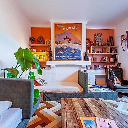 מלון La Boga Surf House