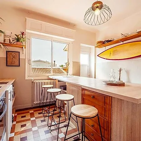 מלון La Boga Surf House ביסקארוס